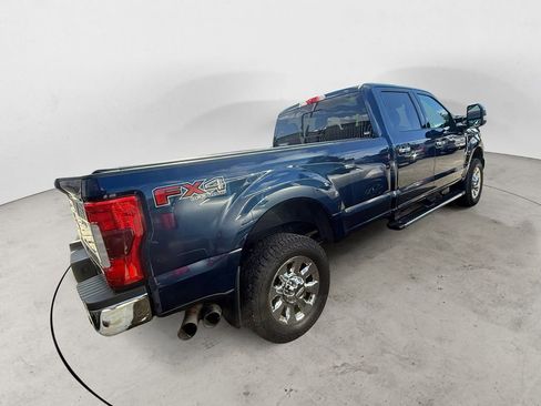 Used 2019 Ford F350 Lariat w/ Lariat Ultimate Package image 3