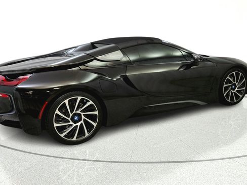 Used 2019 BMW i8 Roadster AWD/4WD image 7
