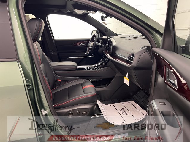 New 2027 Chevrolet Traverse RS w/ LPO, Floor Liner Package FWD image 40