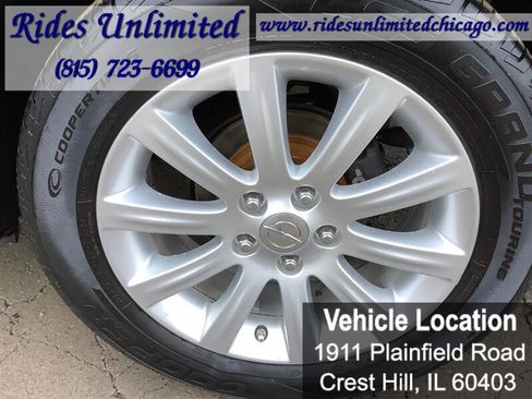 Used 2011 Chrysler 200 Touring image 39