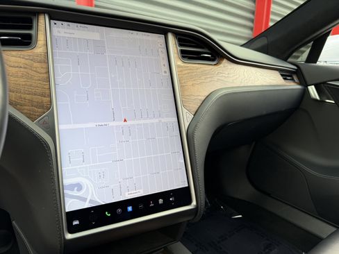 Used 2021 Tesla Model S Long Range image 18