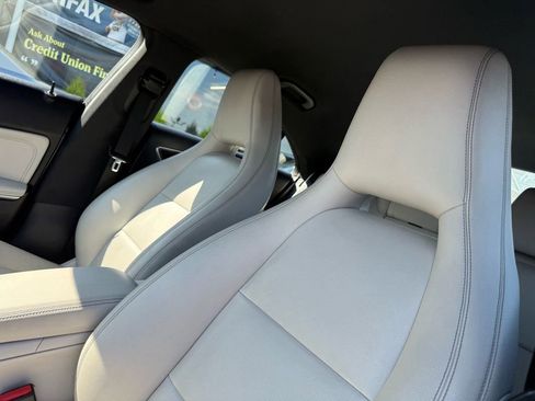 Used 2016 Mercedes-Benz CLA 250 4MATIC image 10