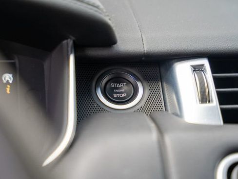Used 2020 Land Rover Range Rover Sport HST AWD/4WD image 28