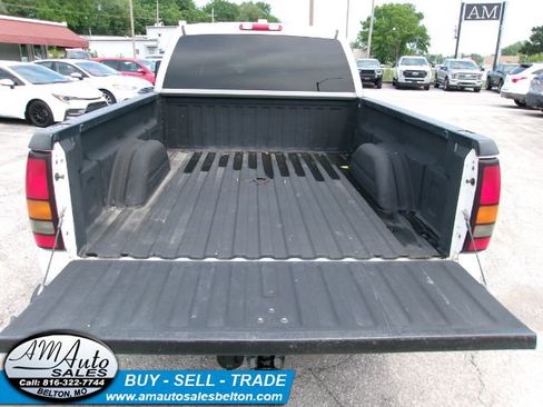 Used 2007 GMC Sierra 2500 SLT AWD/4WD image 7