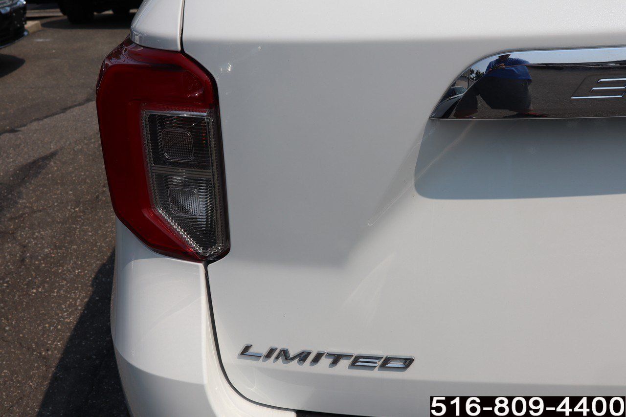 Used 2023 Ford Explorer Limited w/ Limited Technology Package AWD/4WD image 34