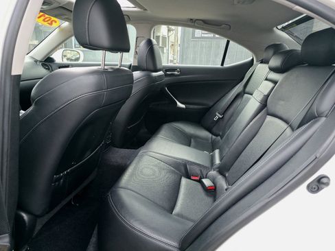 Used 2010 Lexus IS 250 AWD image 18