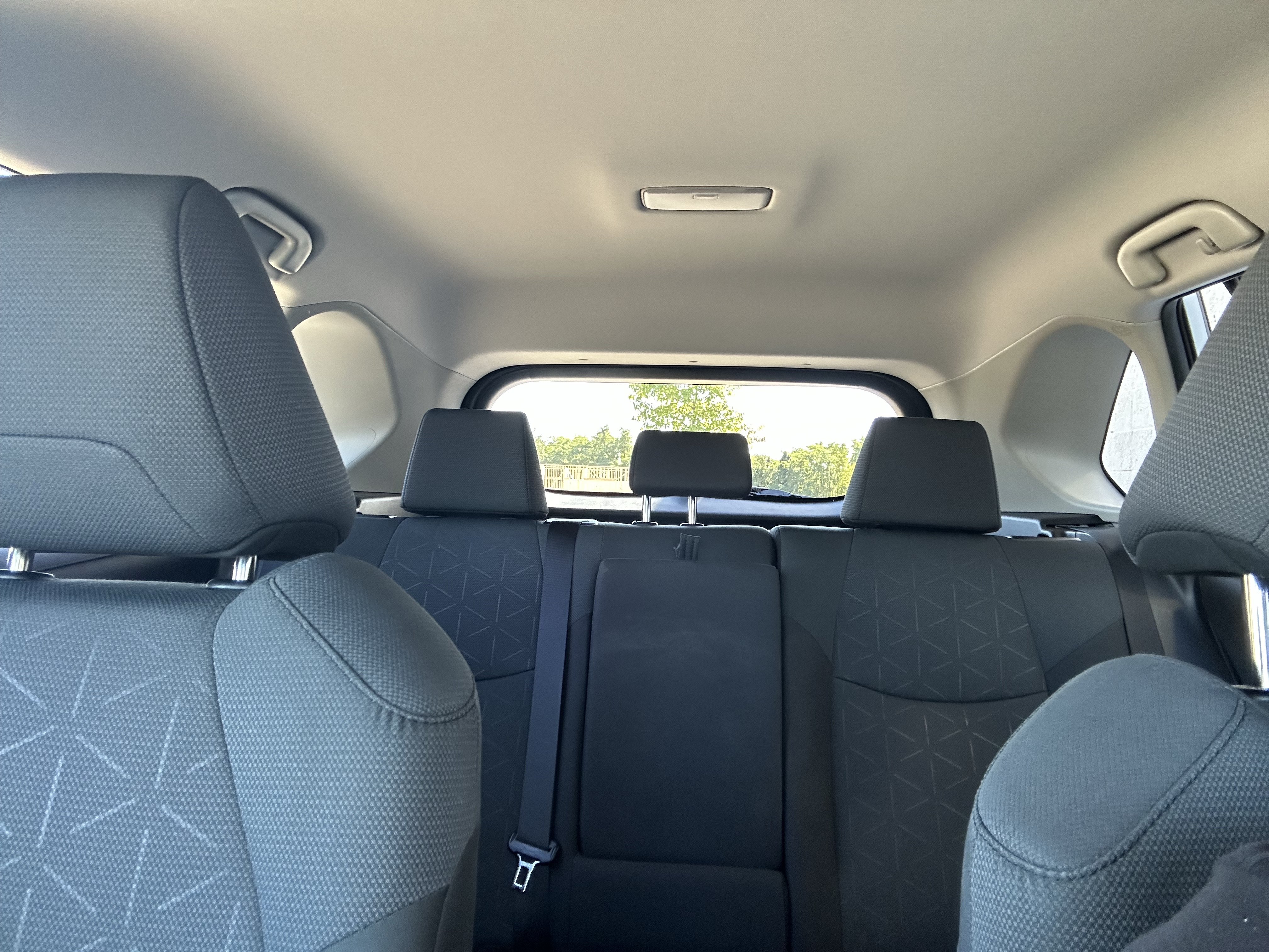 Certified 2025 Toyota RAV4 XLE AWD/4WD image 30
