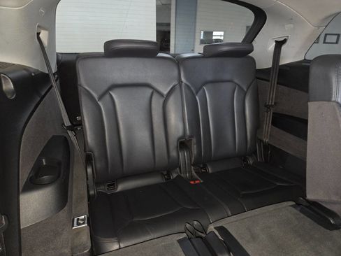 Used 2019 Audi Q7 3.0T Premium Plus AWD/4WD image 30