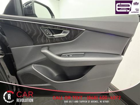 Used 2021 Audi Q8 Premium Plus w/ Premium Plus Package image 35