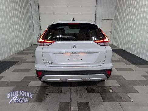 Used 2025 Mitsubishi Eclipse Cross SE AWD/4WD image 3