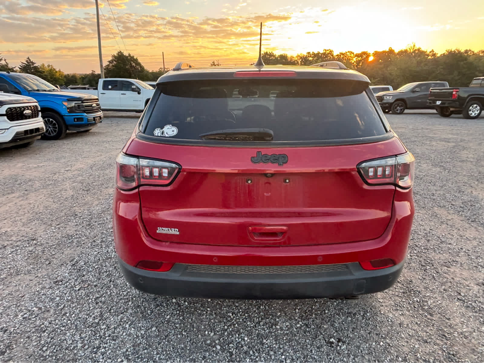 Used 2019 Jeep Compass Latitude FWD image 6
