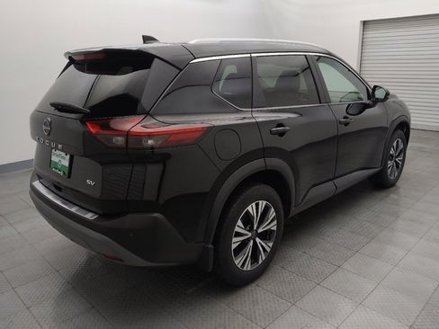 Used 2022 Nissan Rogue SV w/ SV Premium Package FWD image 9
