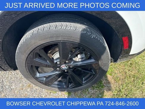 Used 2023 Buick Envision Preferred w/ Sport Touring Package image 3