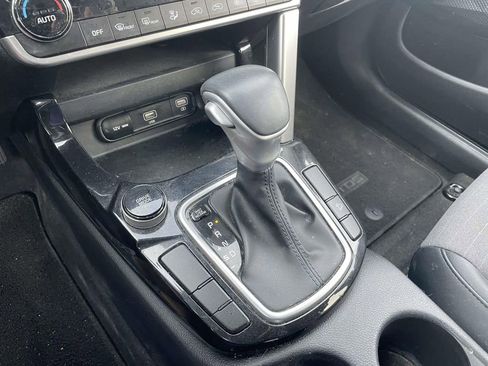 Used 2023 Kia Seltos S image 44