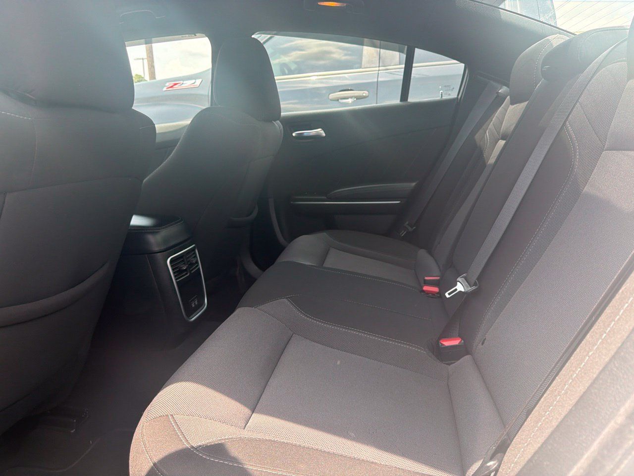 Used 2022 Dodge Charger SXT RWD image 12