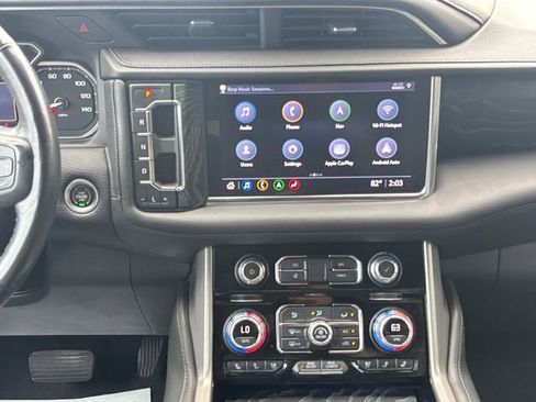Used 2021 GMC Yukon Denali RWD image 4