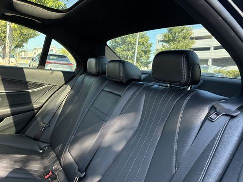 Used 2023 Mercedes-Benz E 350 4MATIC Sedan image 15