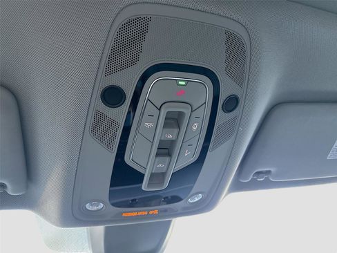 Used 2022 Audi Q5 2.0T Premium Plus image 25