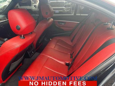 Used 2017 BMW 330i xDrive Sedan AWD/4WD image 3