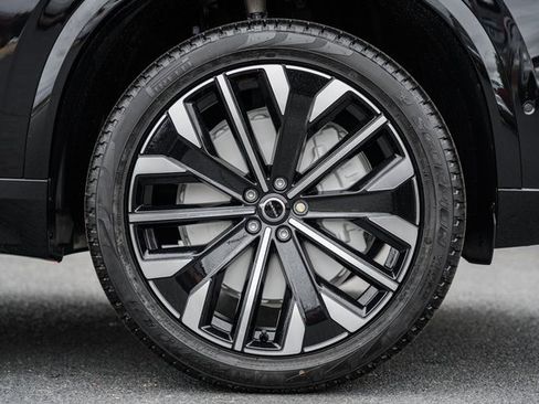 New 2026 Volvo XC90 B6 Plus image 17