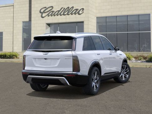 New 2026 Cadillac Vistiq Luxury w/ LPO, Floor Liner Package image 4