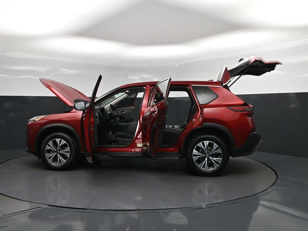 Used 2021 Nissan Rogue SV FWD image 46