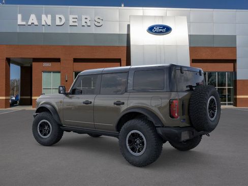 New 2026 Ford Bronco Badlands image 4