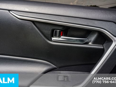 Used 2023 Toyota RAV4 XLE Premium image 61