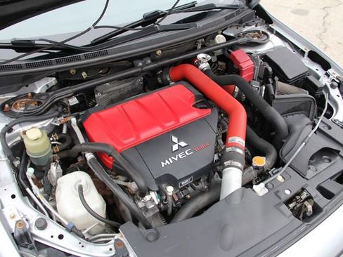 Used 2011 Mitsubishi Lancer Evolution MR image 10