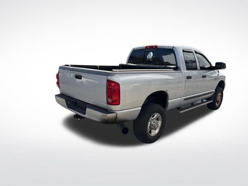 Used 2007 Dodge Ram 2500 Truck SLT image 5
