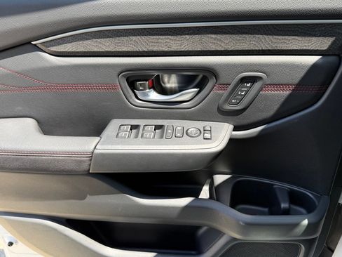 Certified 2026 Honda Pilot Black Edition image 32
