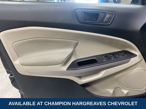 Used 2022 Ford EcoSport S AWD/4WD image 30