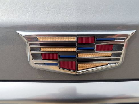 Certified 2024 Cadillac XT6 Premium Luxury w/ Technology Package FWD image 25