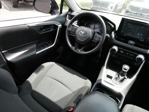 Used 2020 Toyota RAV4 LE w/ All Weather Liner Package AWD/4WD image 9