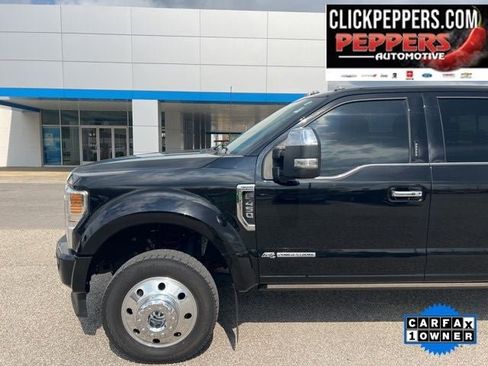 Used 2022 Ford F450 Platinum w/ FX4 Off-Road Package AWD/4WD image 3