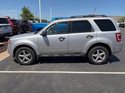 Used 2012 Ford Escape XLT FWD image 5