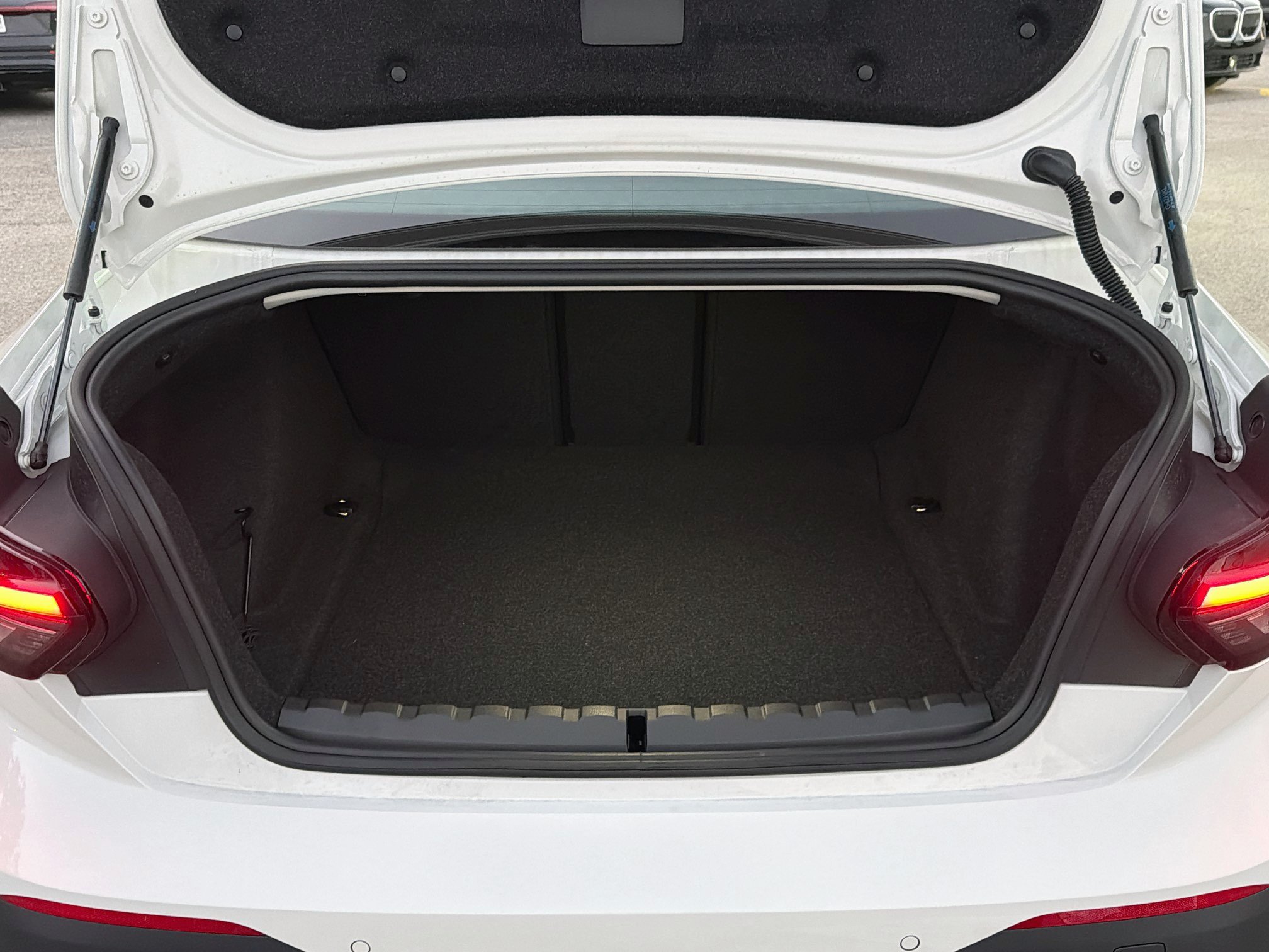 New 2026 BMW 230i Coupe w/ Convenience Package RWD image 11