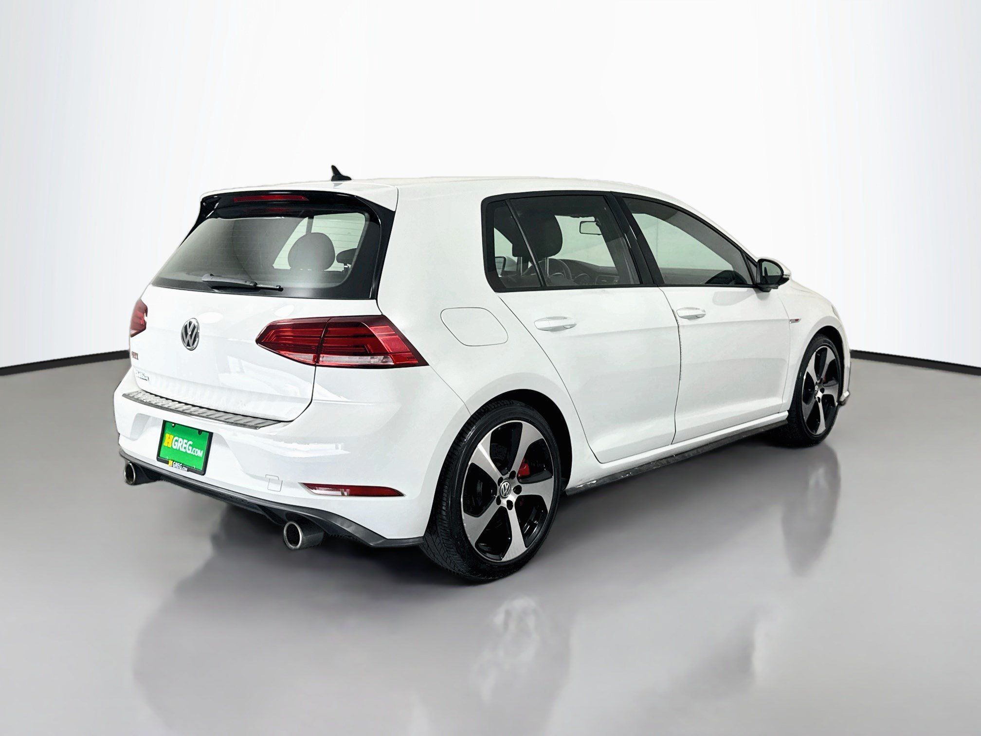 Used 2019 Volkswagen GTI SE FWD image 10