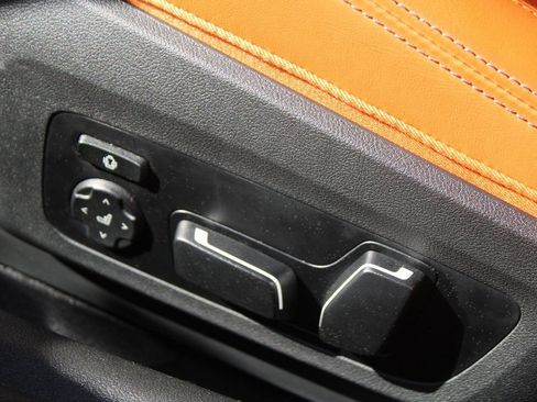 Used 2025 BMW M4 Coupe w/ Executive Package RWD image 23