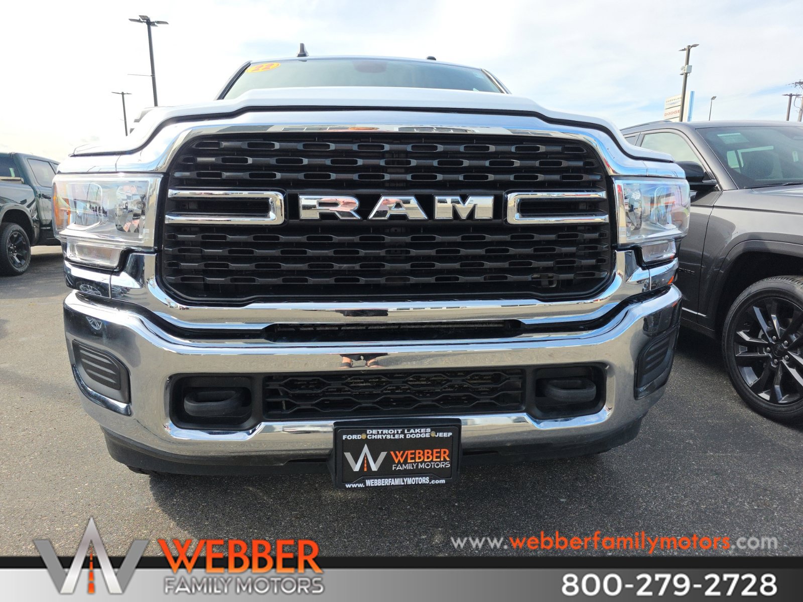 Used 2022 RAM 2500 Big Horn AWD/4WD image 3