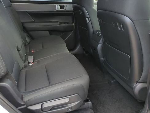 New 2026 Hyundai Santa Fe SE image 21