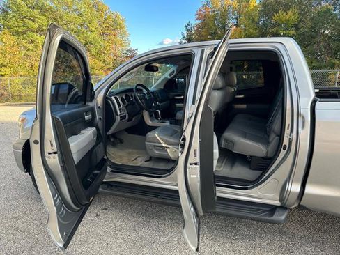 Used 2007 Toyota Tundra Limited image 32
