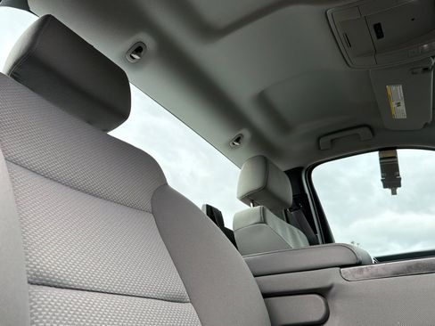 Used 2017 Chevrolet Silverado 1500 W/T image 14