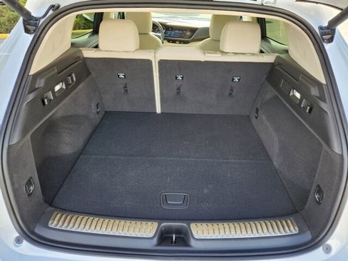 Used 2021 Buick Envision Avenir image 11