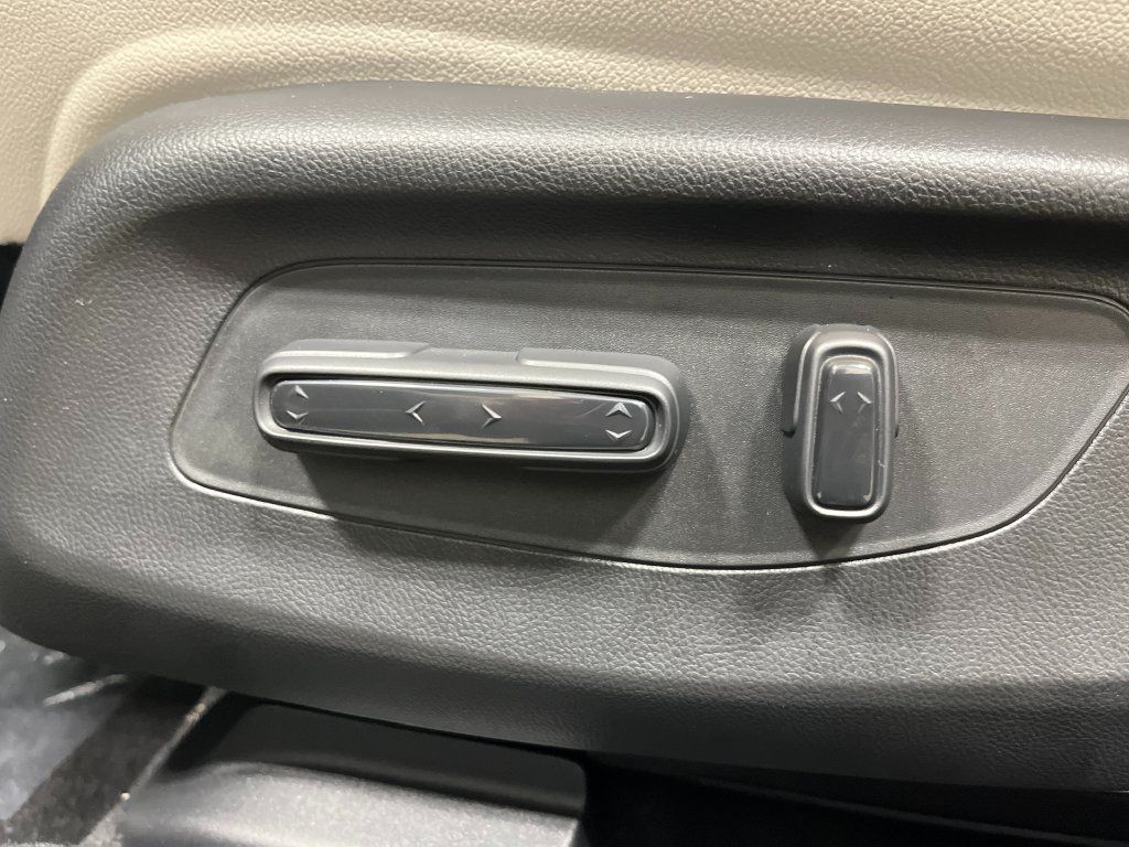 New 2027 Honda HR-V EX-L image 10
