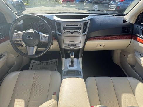 Used 2011 Subaru Legacy 2.5i Limited image 22