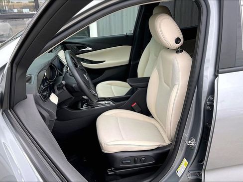 Used 2023 Buick Encore GX Preferred w/ Cold Weather Comfort Package FWD image 25