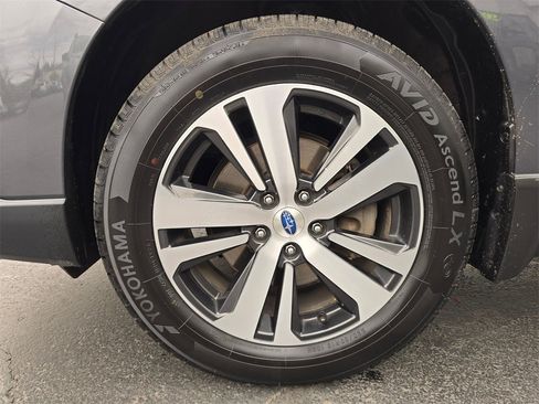 Used 2018 Subaru Outback 2.5i Limited w/ Popular Package #2 image 6