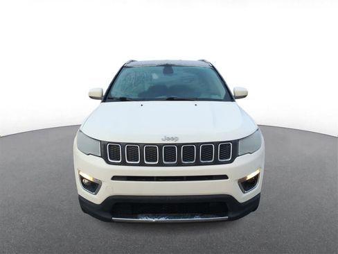 Certified 2018 Jeep Compass Limited image 3
