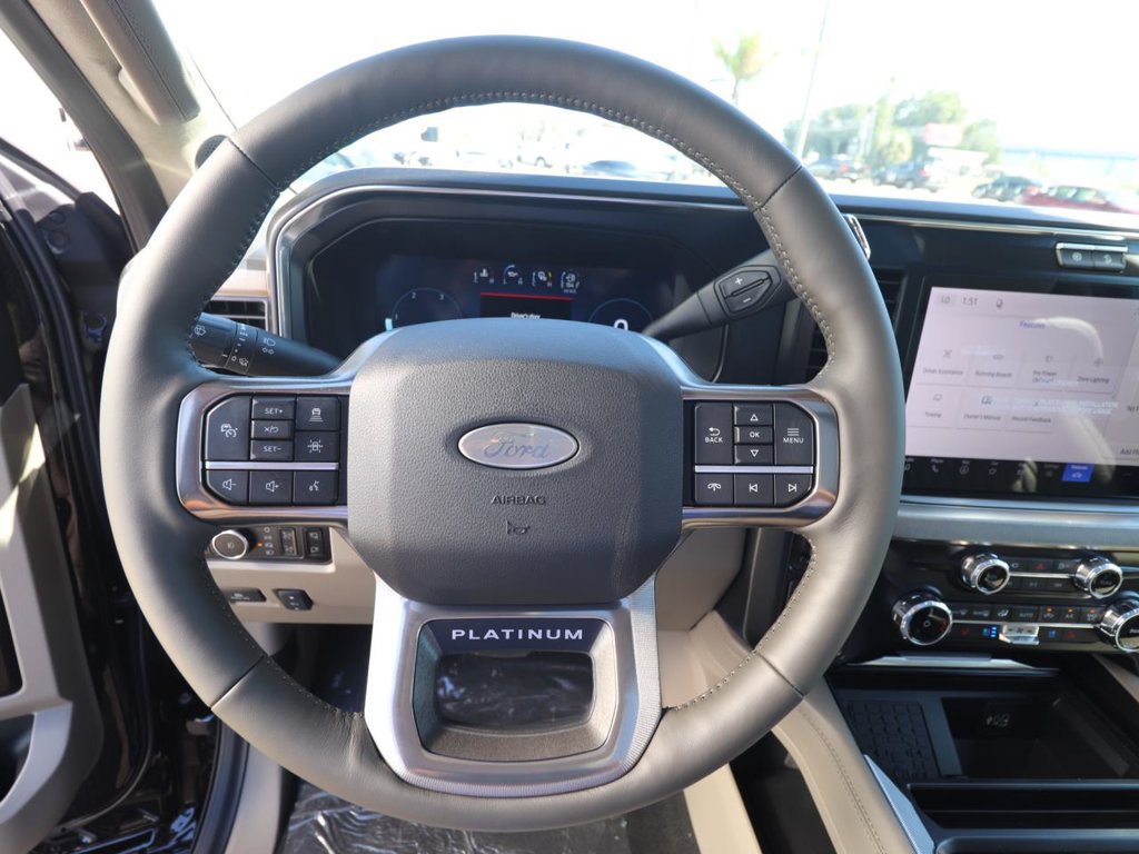 New 2027 Ford F250 Platinum w/ Platinum Plus Package AWD/4WD image 19